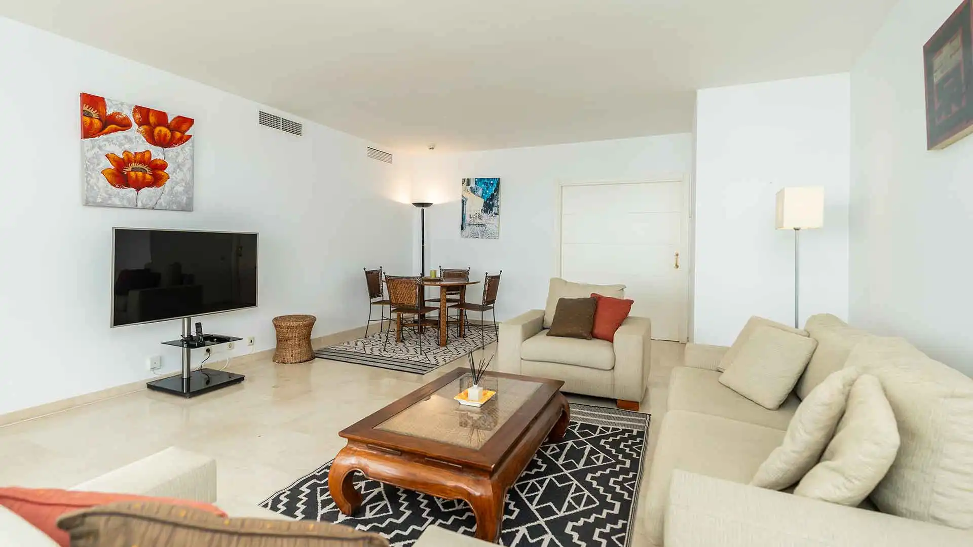 Apartment with pool for sale in Selwo, imagen 6