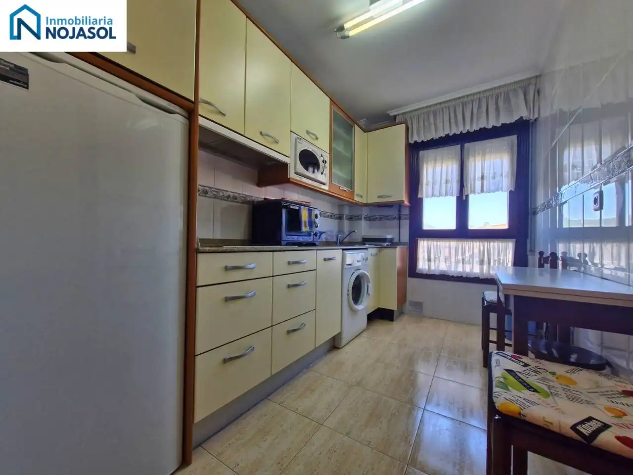 Apartament amb terrassa en venda a Calle el pedroso, imagen 18