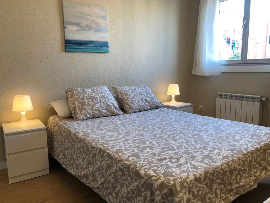 Flat to share in Calle de Nuestra Señora del Perpetuo Socorro, 7, Palomeras Bajas