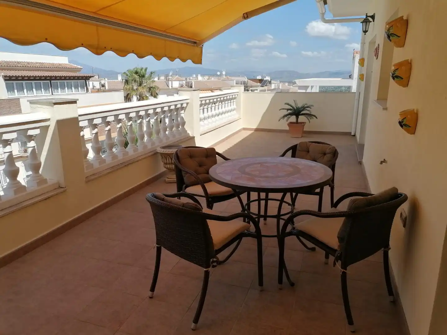 Terraza de Piso de alquiler en Alhaurín El Grande con Aire acondicionado, Terraza y Amueblado