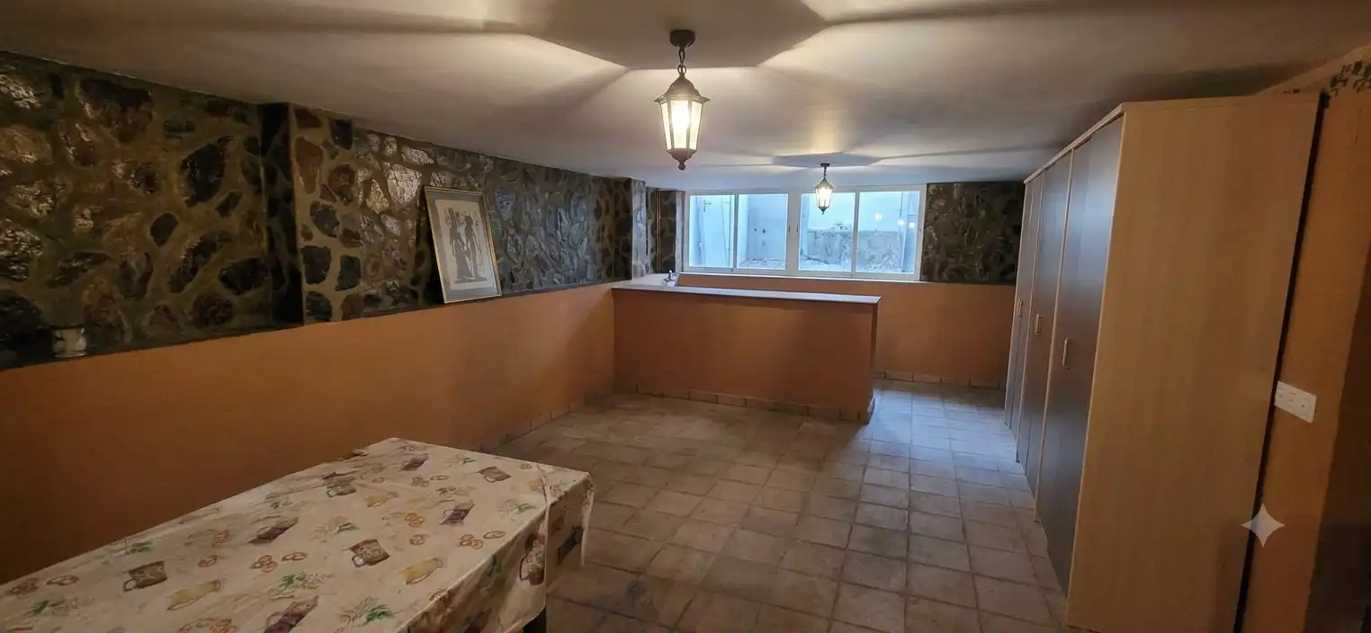 Houses for sale in Guijuelo  with Balcony