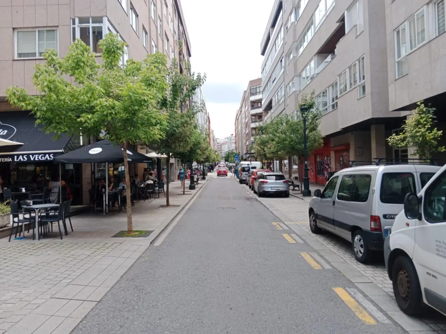 Vista exterior de Garaje de alquiler en Vigo 