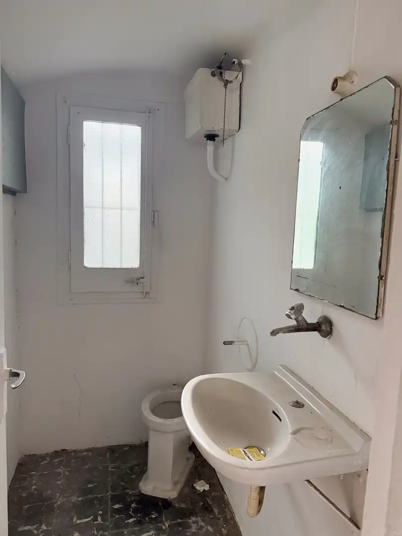 Baño de Local de alquiler en Barcelona