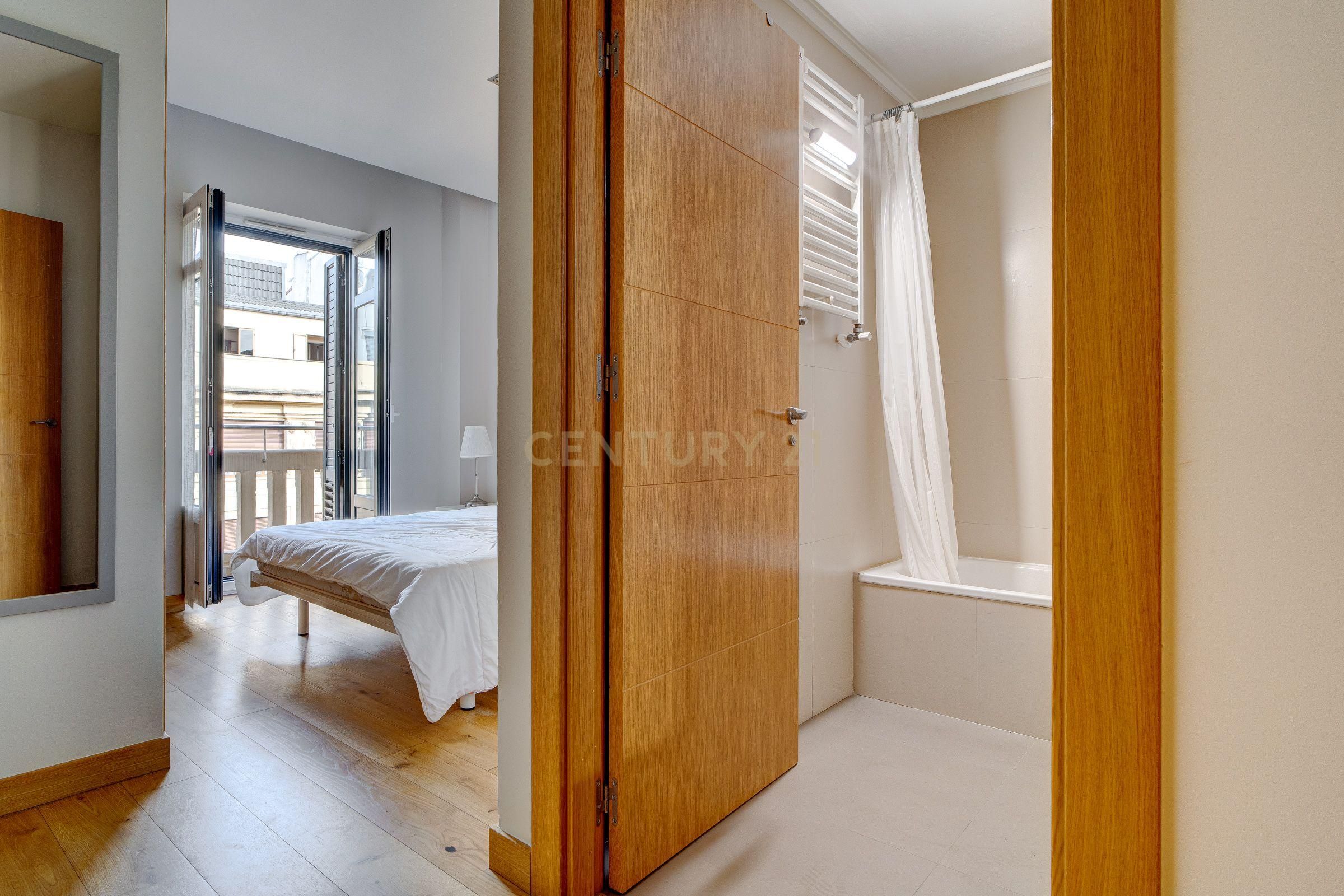 Bedroom of Apartment for sale in Donostia - San Sebastián   with Balcony