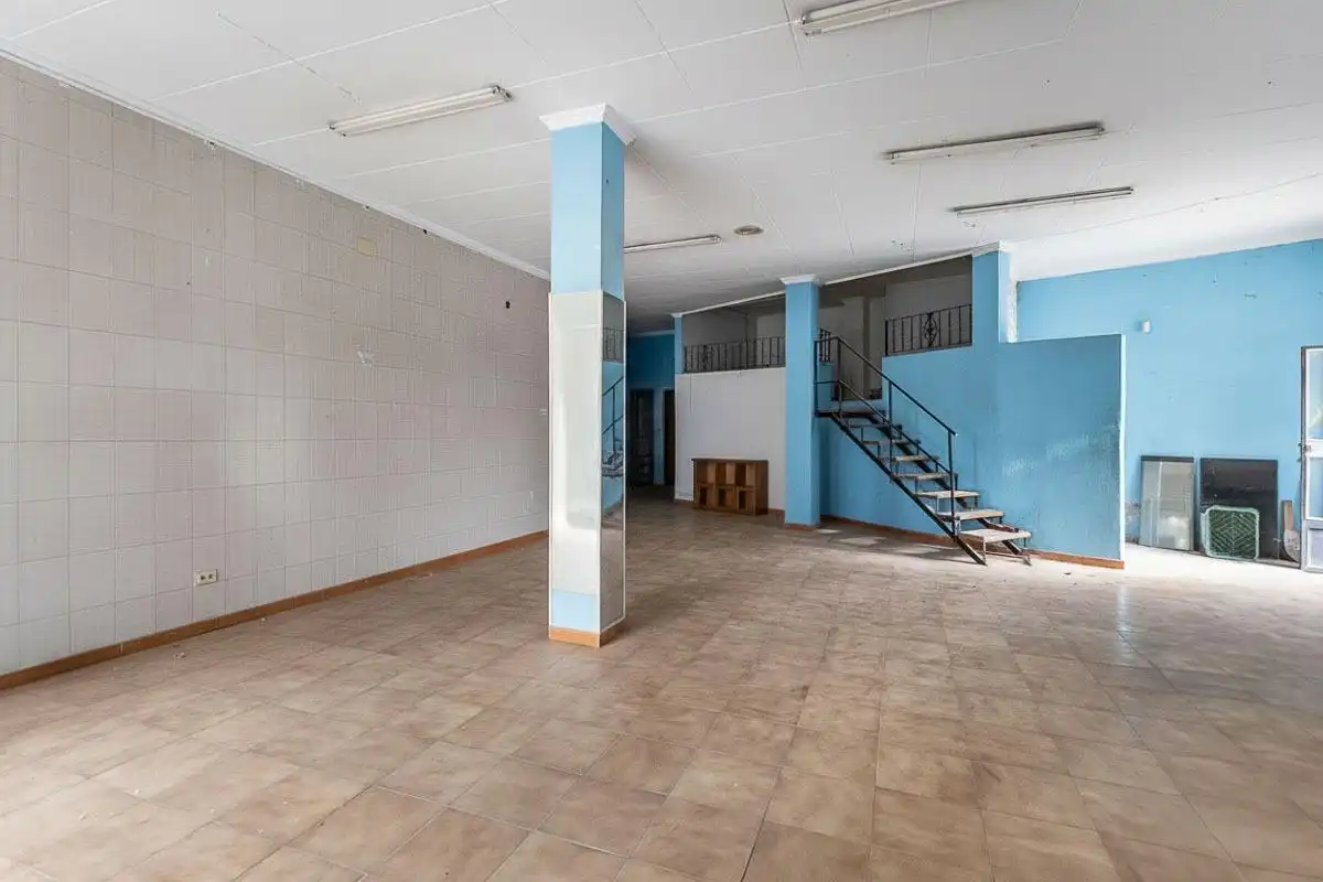 Local comercial en venda a Calle PUERTA LORCA 2, imagen 4