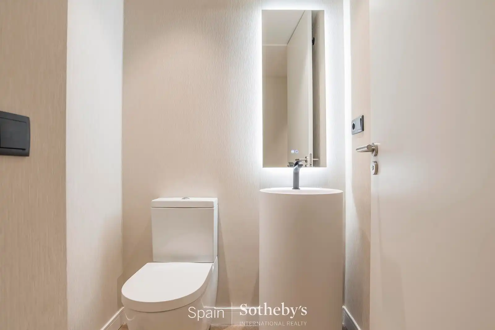Bany de Apartament en venda en Madrid amb Aire condicionat i Calefacció