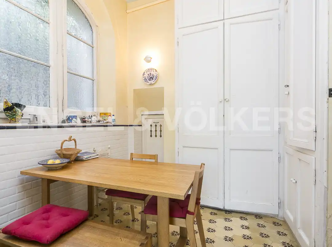 Küche von Haus oder Chalet zum Verkauf in Barcelona mit Heizung, Terrasse und Abstellraum
