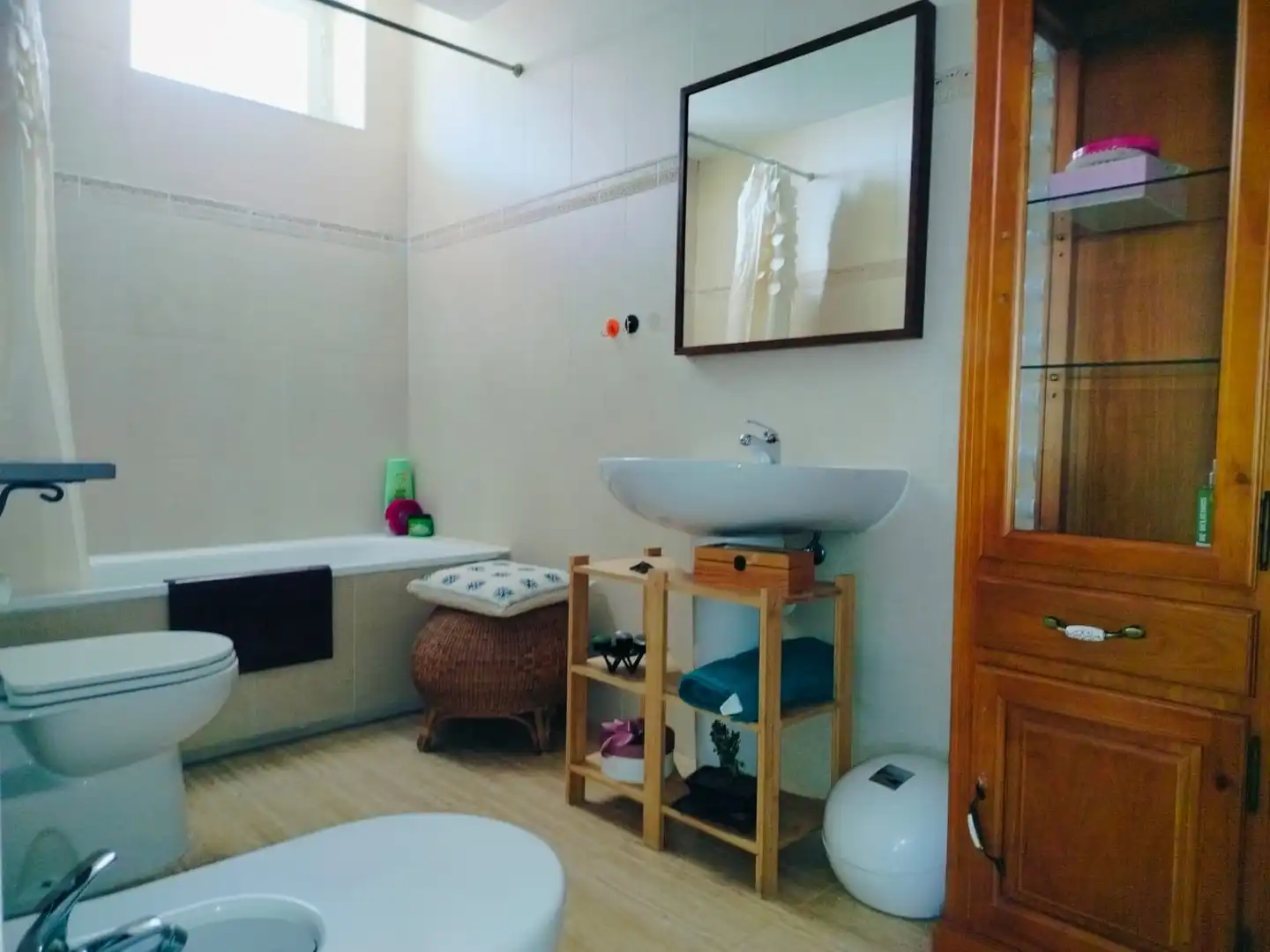 Baño de Casa adosada en venta en Moraleja de Enmedio con Aire acondicionado, Calefacción y Jardín privado