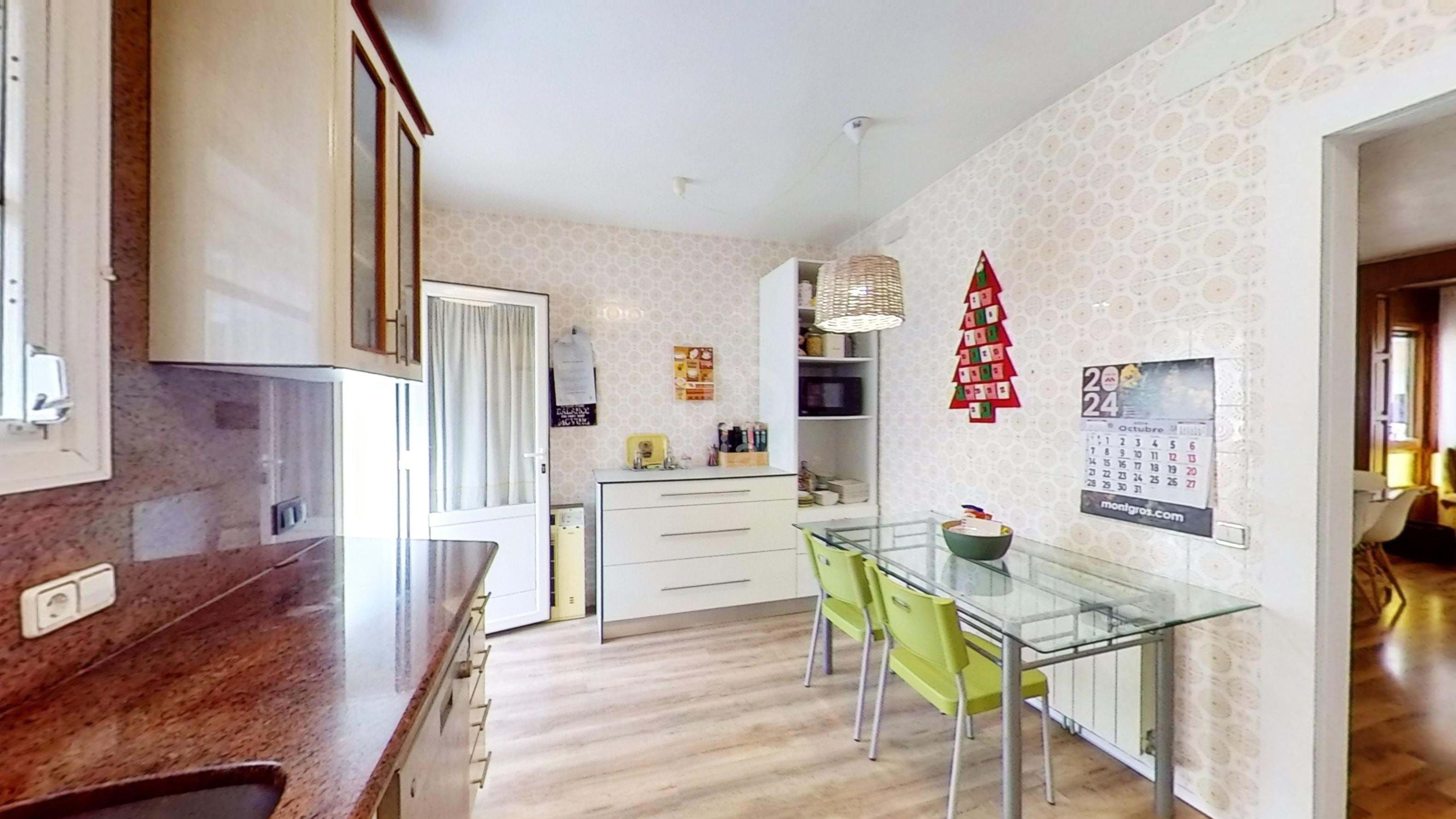 Kitchen of House or chalet for sale in El Vendrell  with Heating