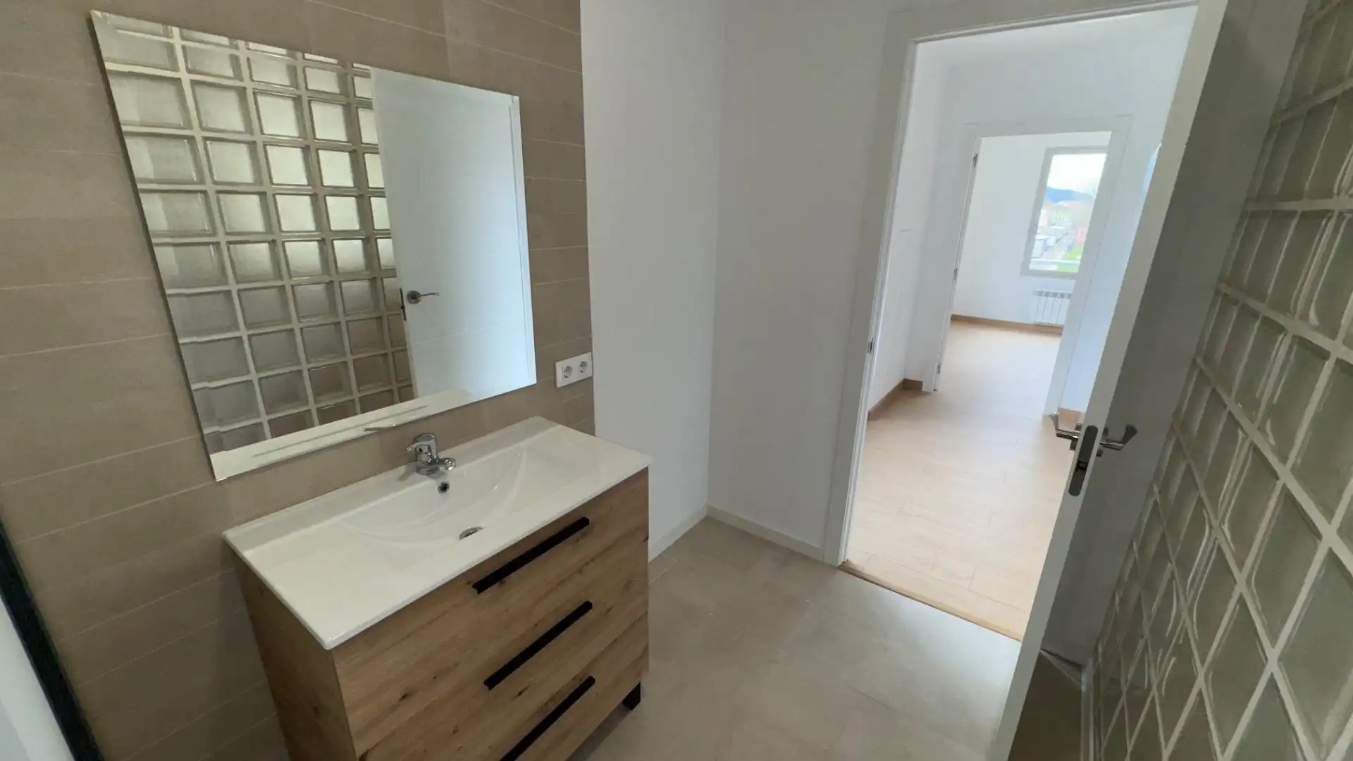 Baño de Casa o chalet en venta en Sant Feliu de Pallerols con Parquet