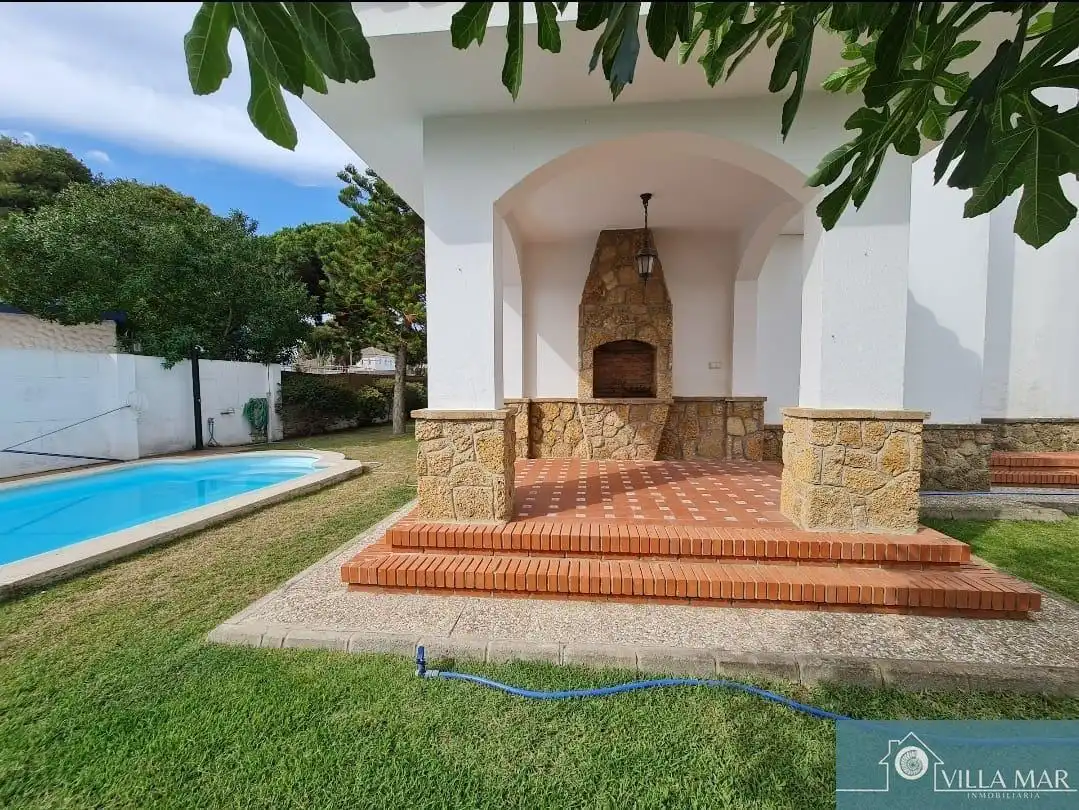 Piscina de Casa o xalet en venda en Rota amb Piscina