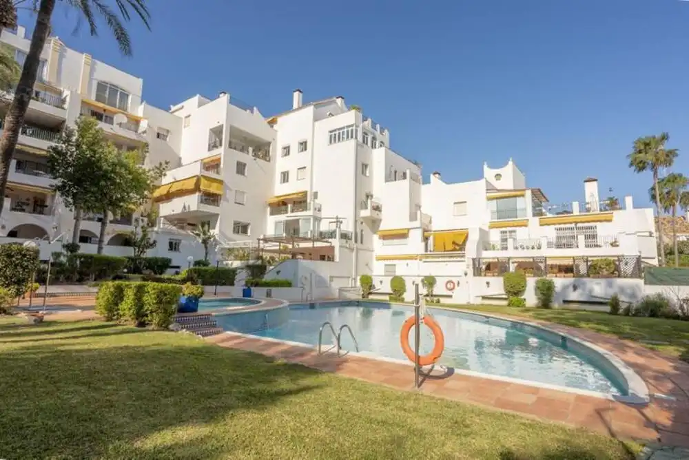 Außenansicht von Dachboden zum Verkauf in Atalaya mit Terrasse, Schwimmbad und Alarm