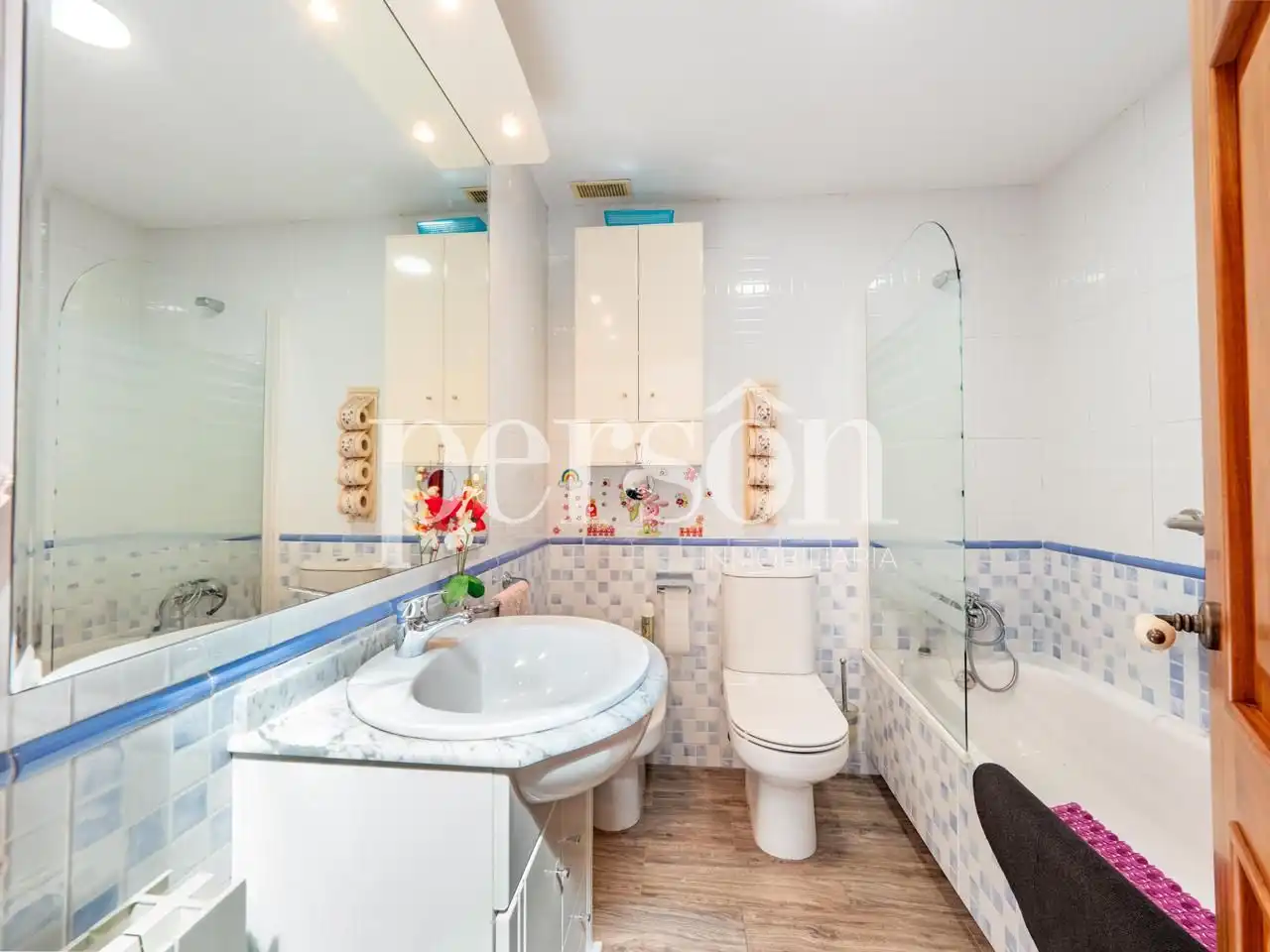 Baño de Casa adosada en venta en Godella con Calefacción, Jardín privado y Terraza