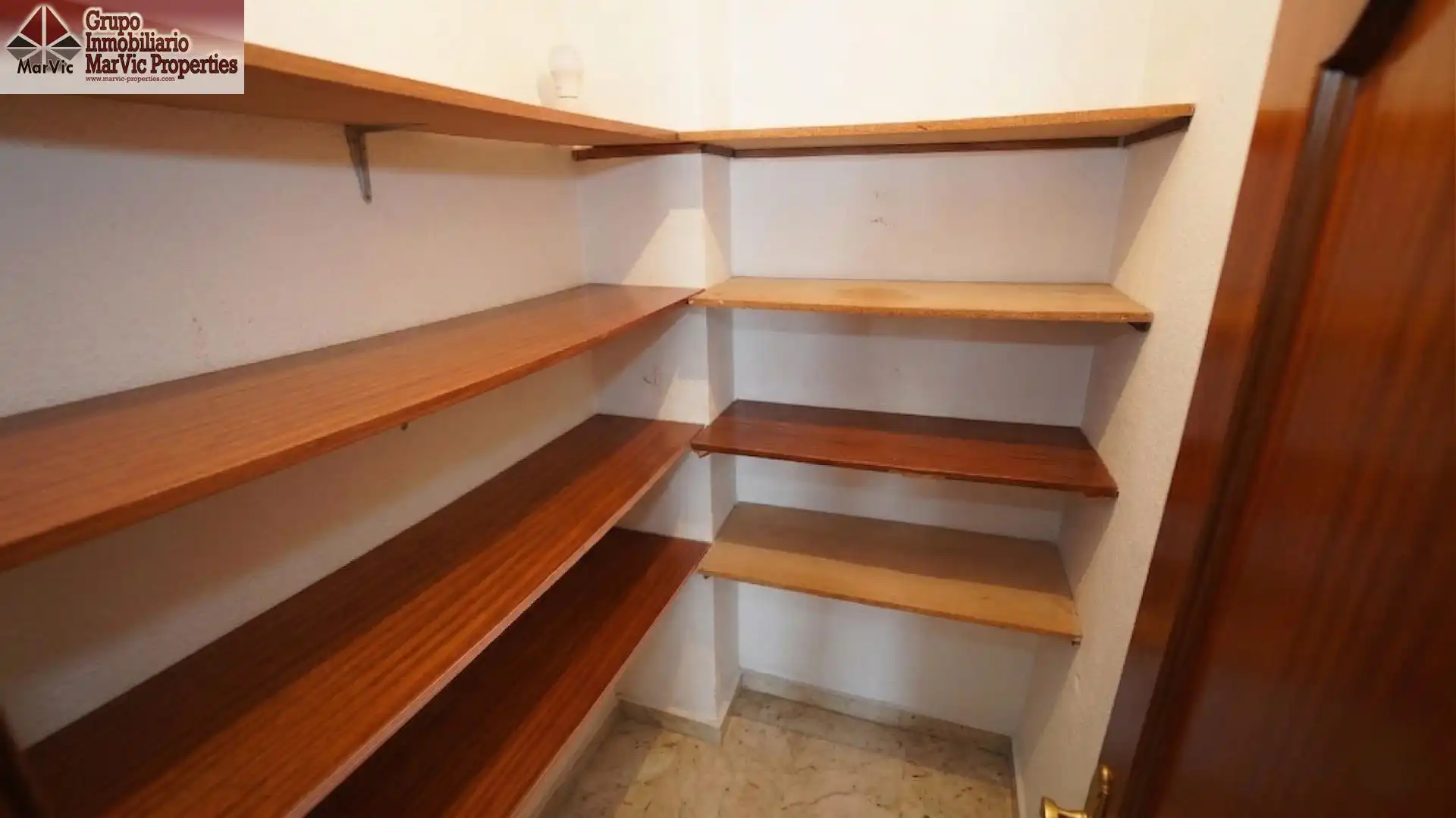 Piso en venta en Benidorm con Terraza y Amueblado