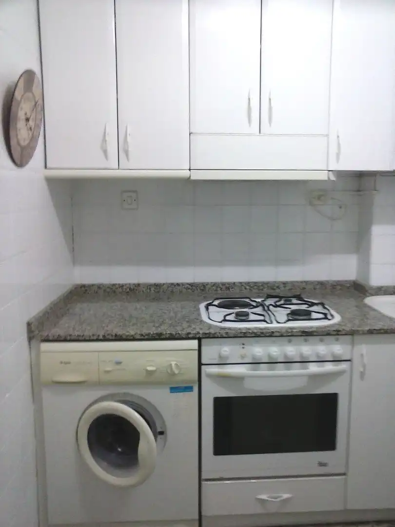 Kitchen of Attic for rent in Zaragoza  with Heating, Furnished and Oven