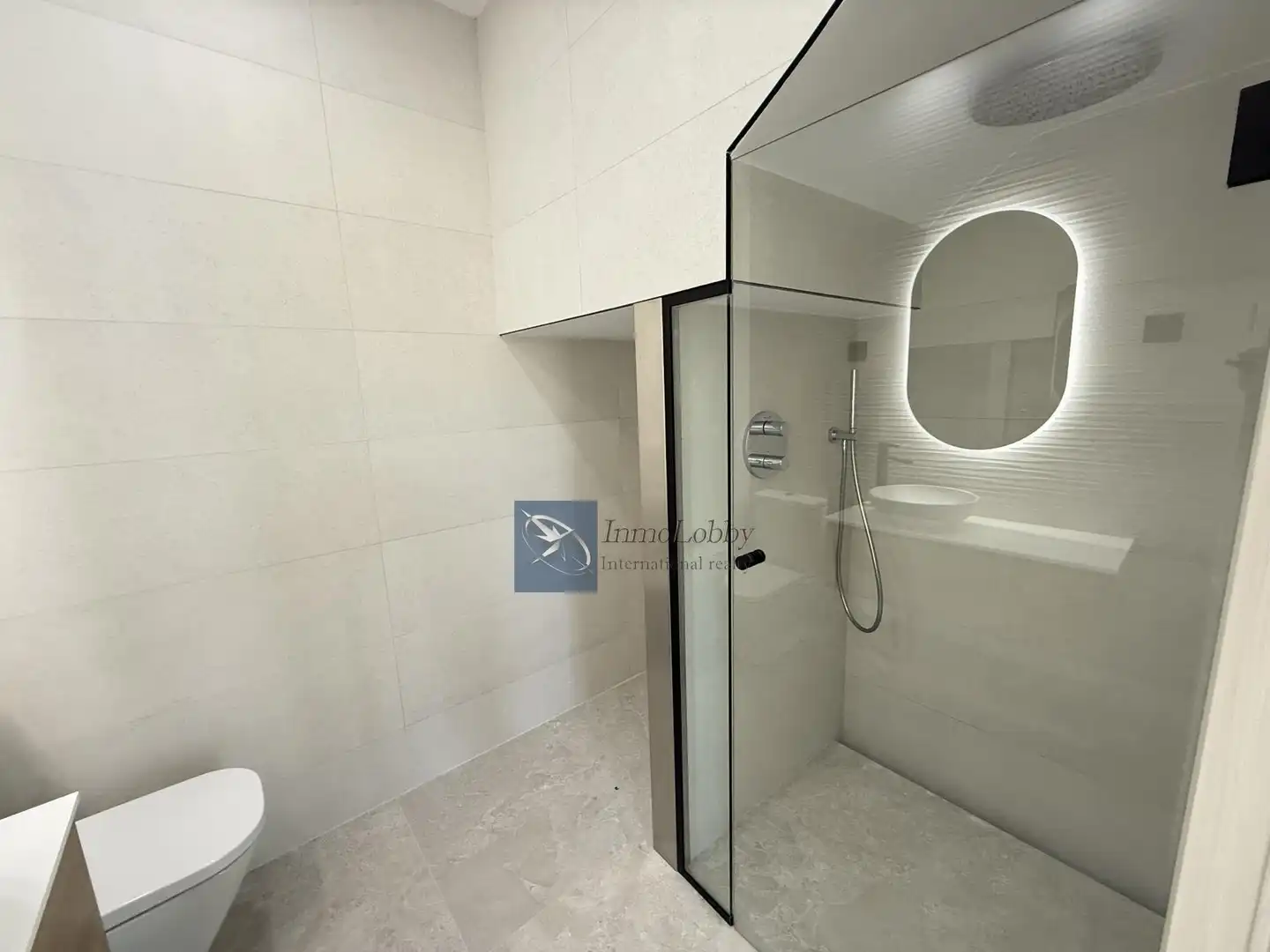 Baño de Casa o chalet en venta en Castell d'Aro, Platja d'Aro i s'Agaró con Aire acondicionado, Calefacción y Terraza