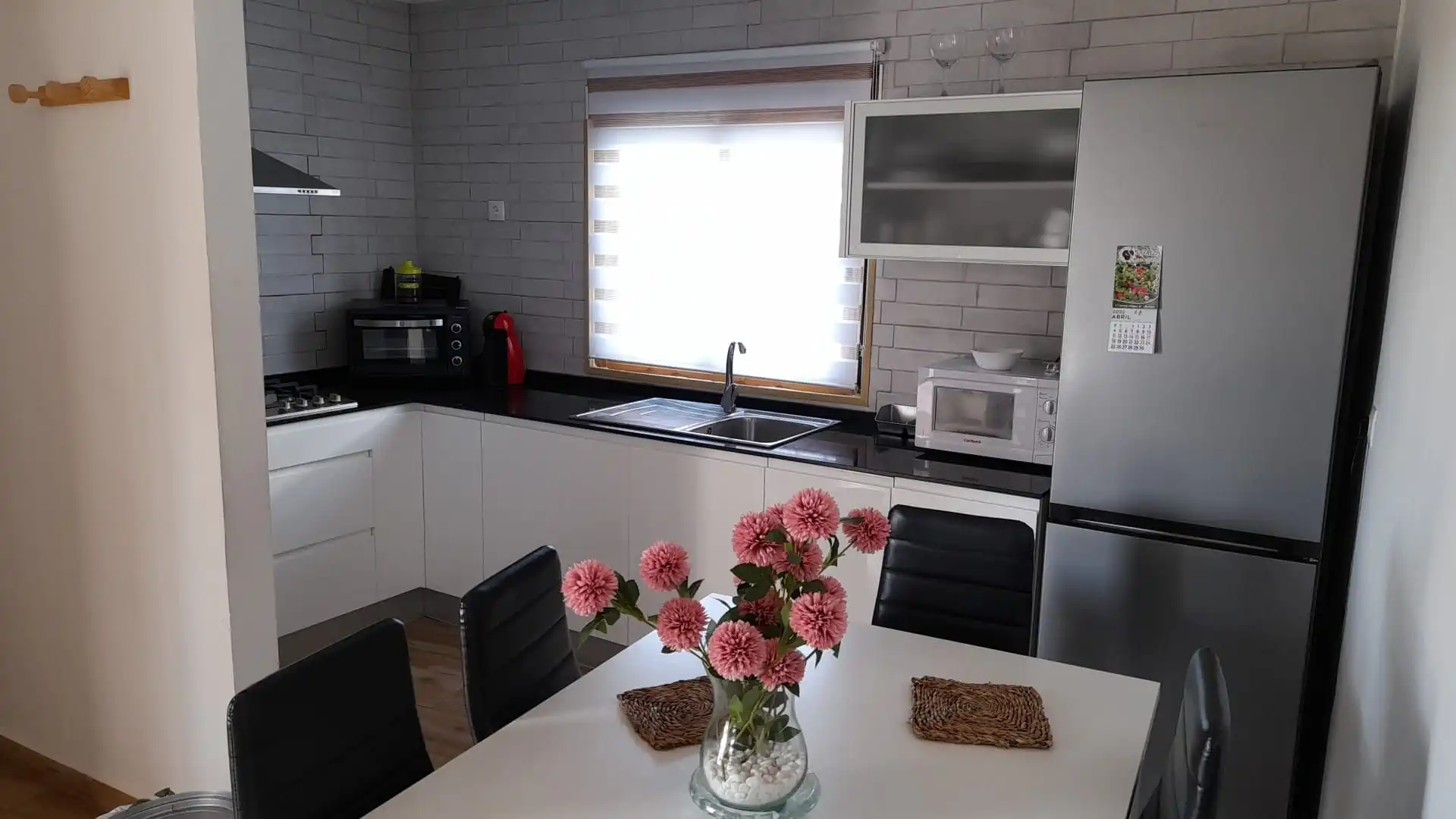 Cuina de Casa o xalet de lloguer en Barbate amb Calefacció, Jardí privat i Terrassa