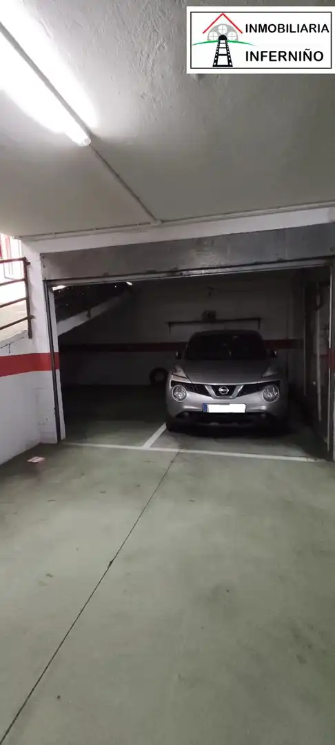 Aparcament de Pis en venda en Ferrol amb Terrassa i Traster