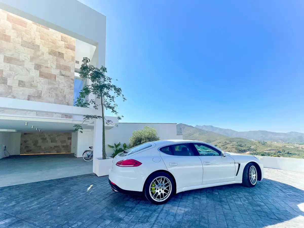 Parking of Houses for sale in Mijas  with Air Conditioner, Private garden and Terrace