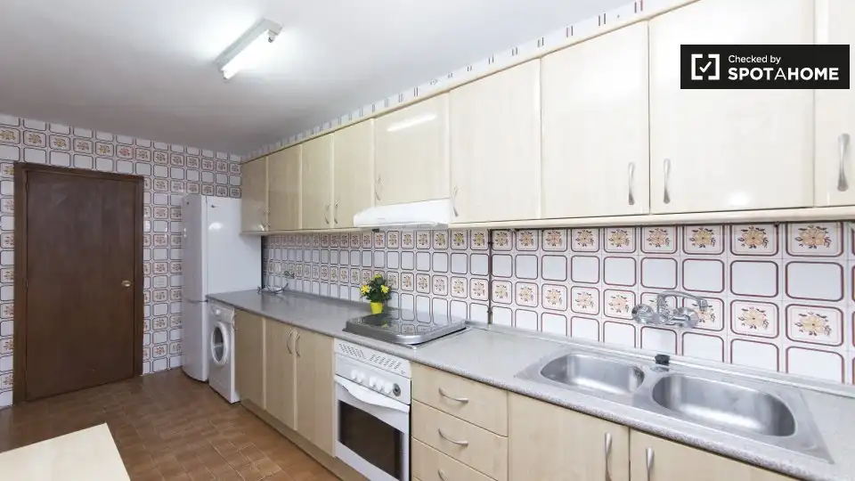 Habitació a Venecia - Nueva Alcalá