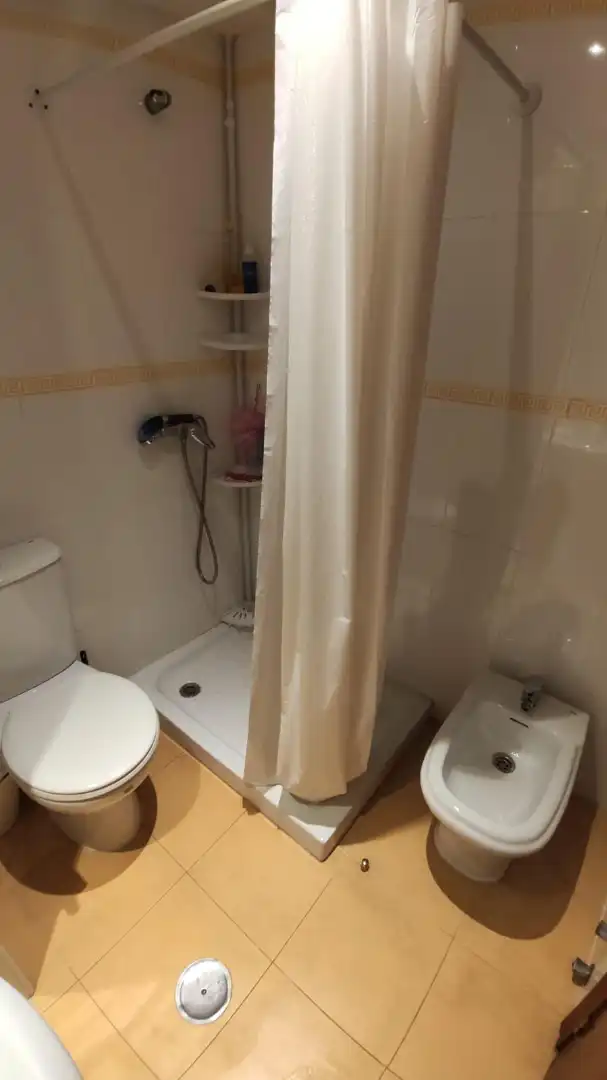 Bathroom of Flat for sale in Dos Hermanas  with Terrace