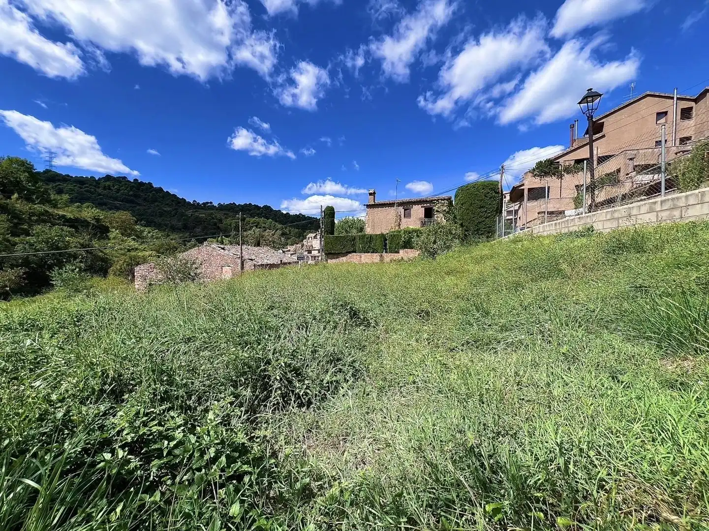 Residencial en venda en Mura