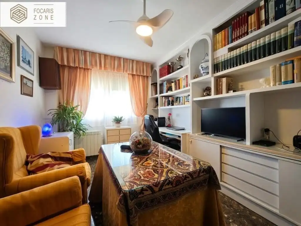 Sala de estar de Piso en venta en Málaga con Aire acondicionado, Calefacción y Jardín privado