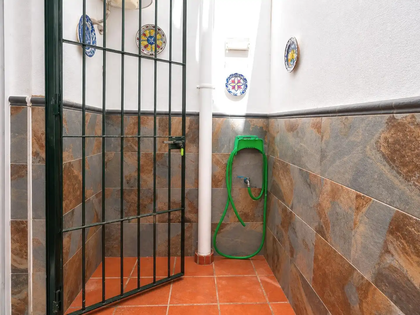 Bathroom of Detached homes for rent in Chipiona  with Air Conditioner, Furnished and Balcony
