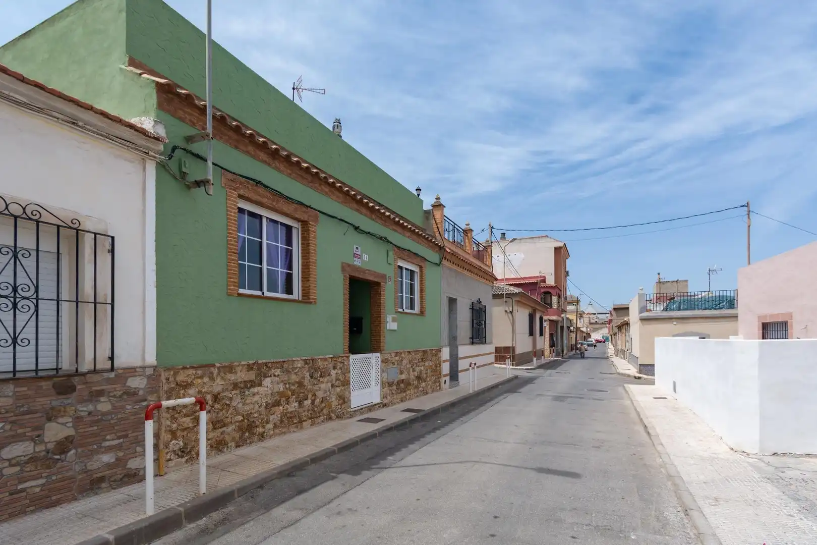 Vista exterior de Casa o xalet en venda en La Unión amb Aire condicionat i Terrassa