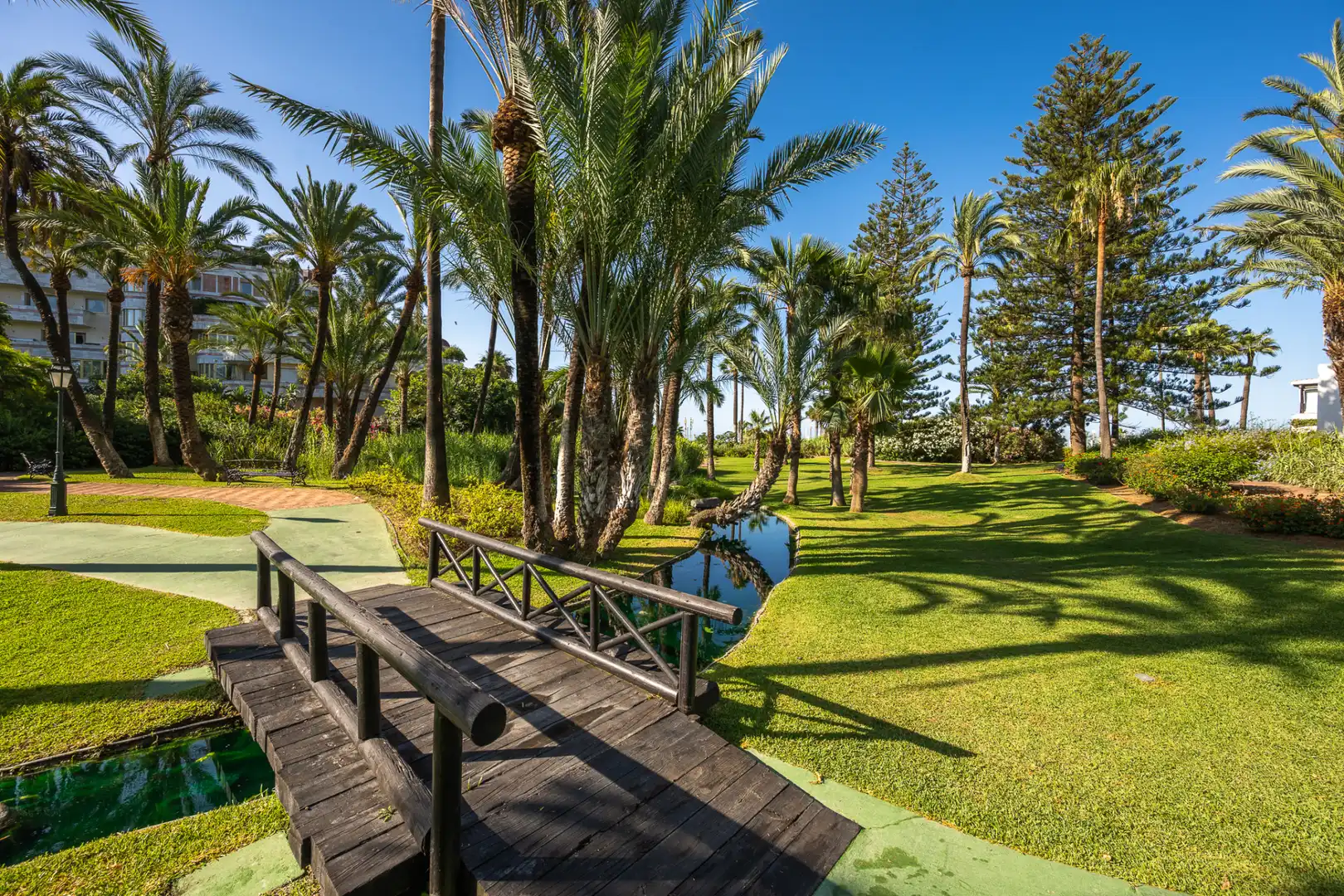 Apartament amb piscina en venda a Nueva Andalucía, imagen 51