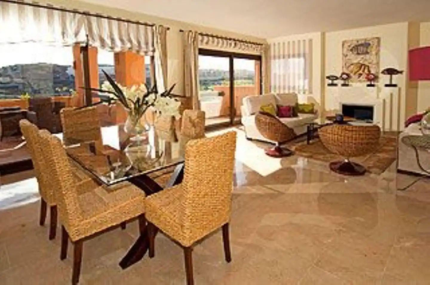 Sala de estar de Ático en venta en Manilva con Terraza