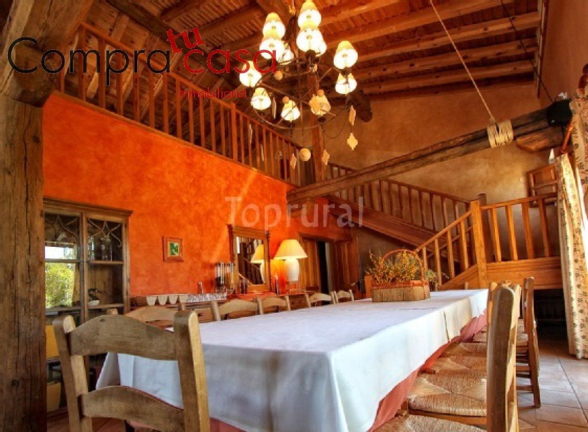 Country house for sale in Yanguas de Eresma  with Air Conditioner, Heating and Private garden