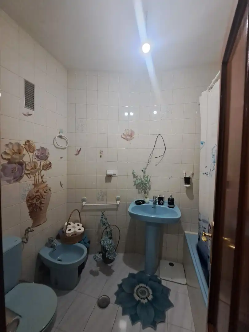 Baño de Piso en venta en Villanueva de la Serena con Aire acondicionado, Amueblado y Horno