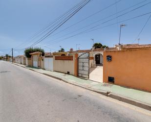 Exterior view of Single-family semi-detached for sale in Torrevieja  with Air Conditioner, Private garden and Terrace