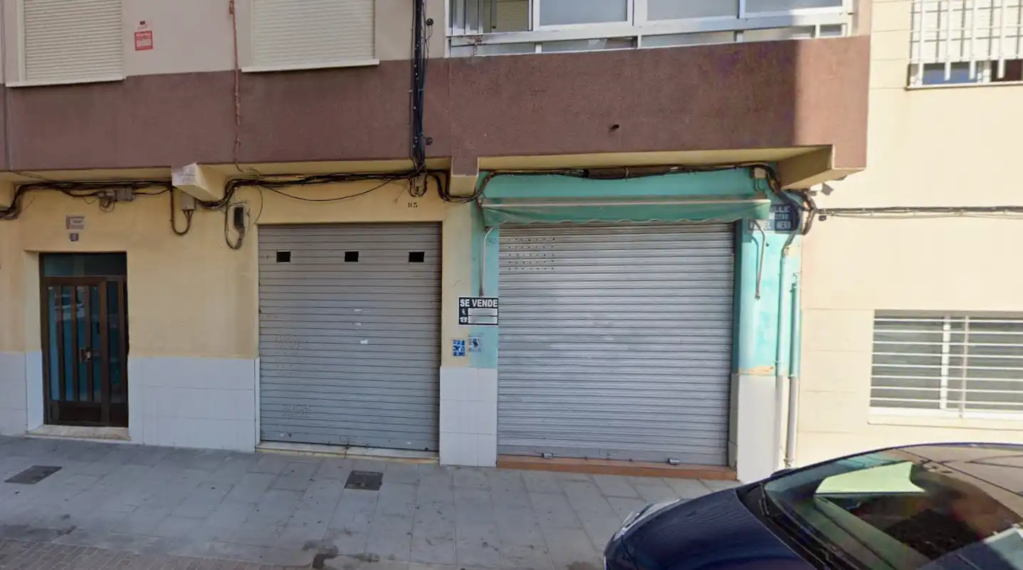Houses for sale in Zona Calle Valencia