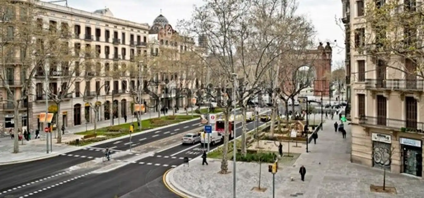 Exterior view of Buildings for sale in Barcelona