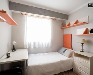 Bedroom of Flat to share in Mislata  with Air Conditioner, Heating and Terrace