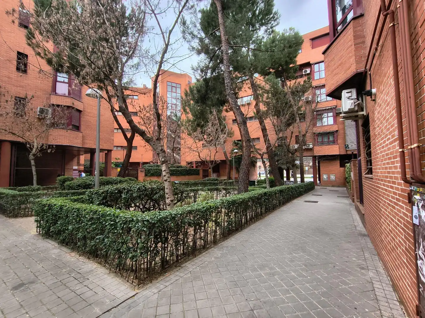 Vista exterior de Oficina en venta en Madrid