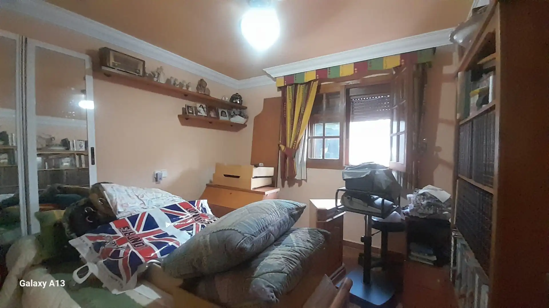 Dormitori de Casa o xalet en venda en L'Eliana amb Calefacció, Jardí privat i Terrassa