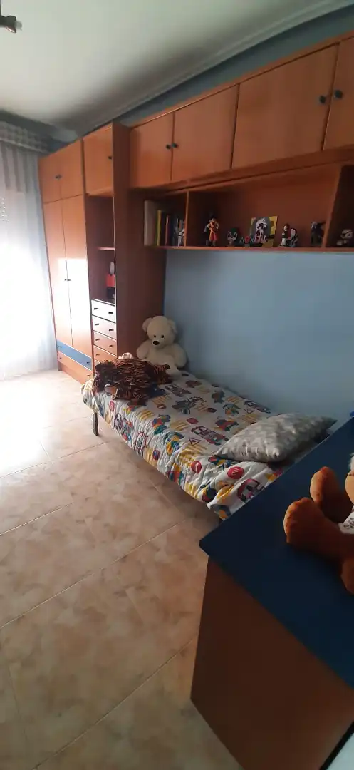 Dormitori de Pis en venda en Villarrobledo amb Calefacció, Terrassa i Traster