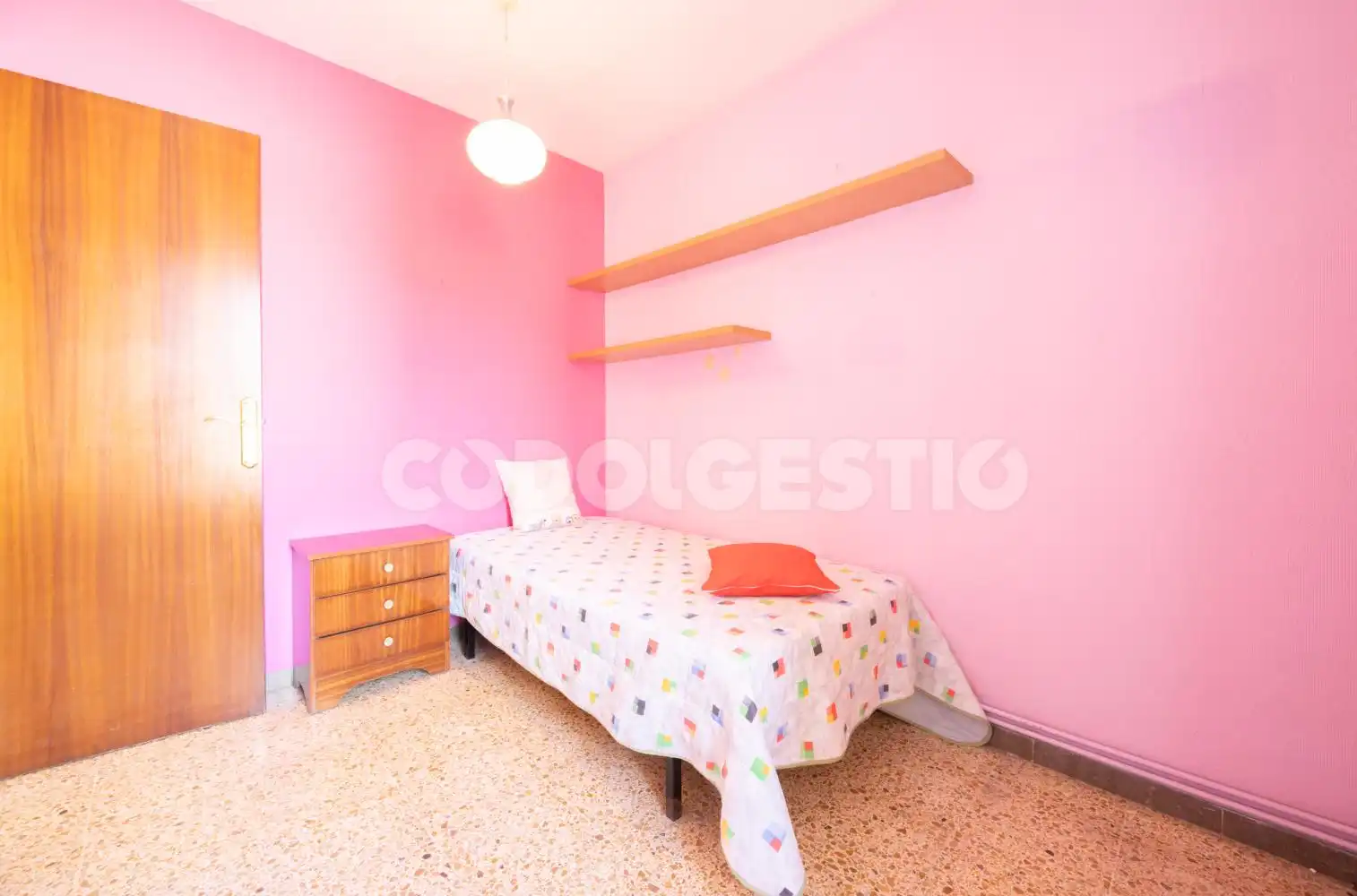 Schlafzimmer von Wohnung zum Verkauf in Torelló, Barcelona