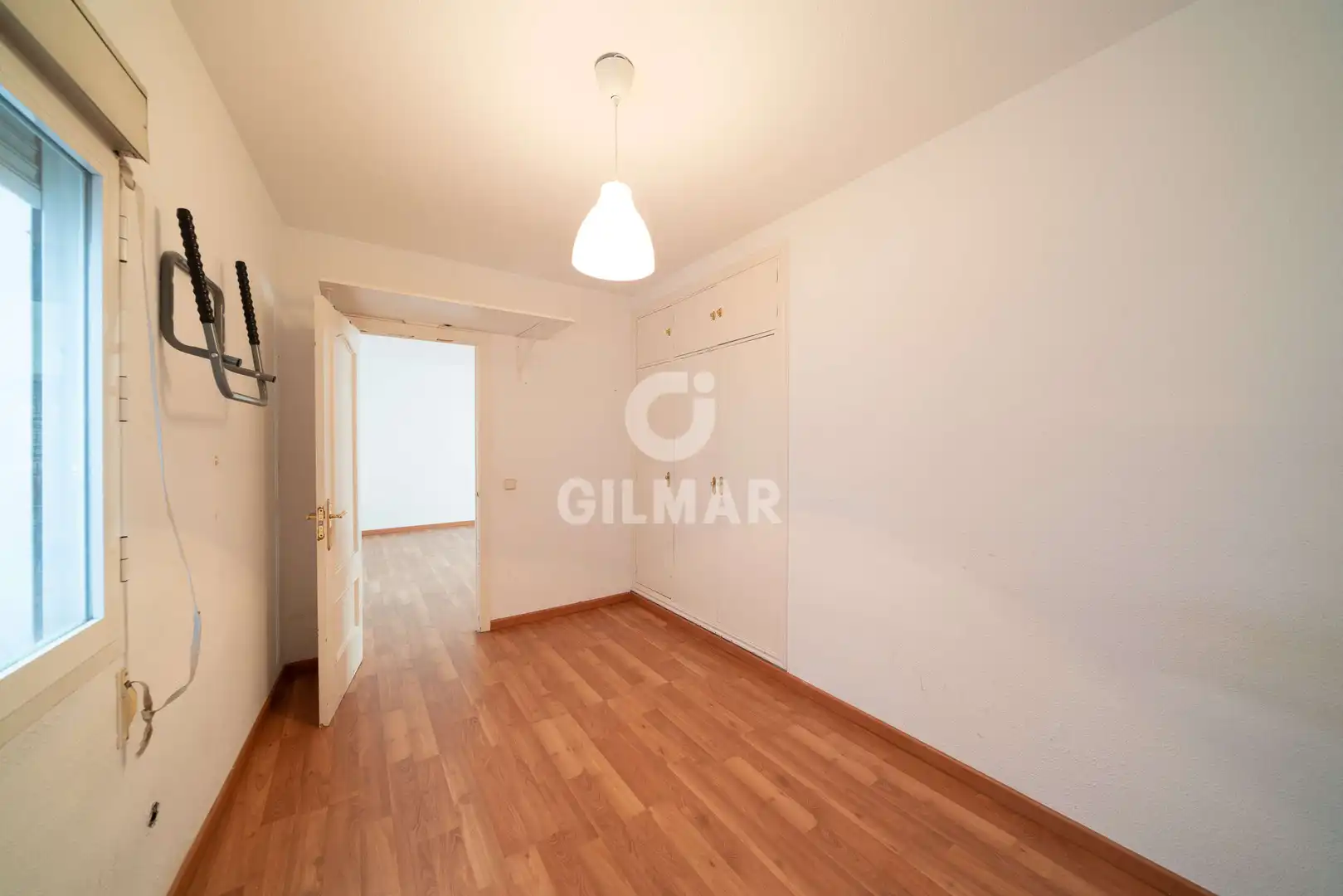 Habitación de Piso en venta en Madrid con Calefacción