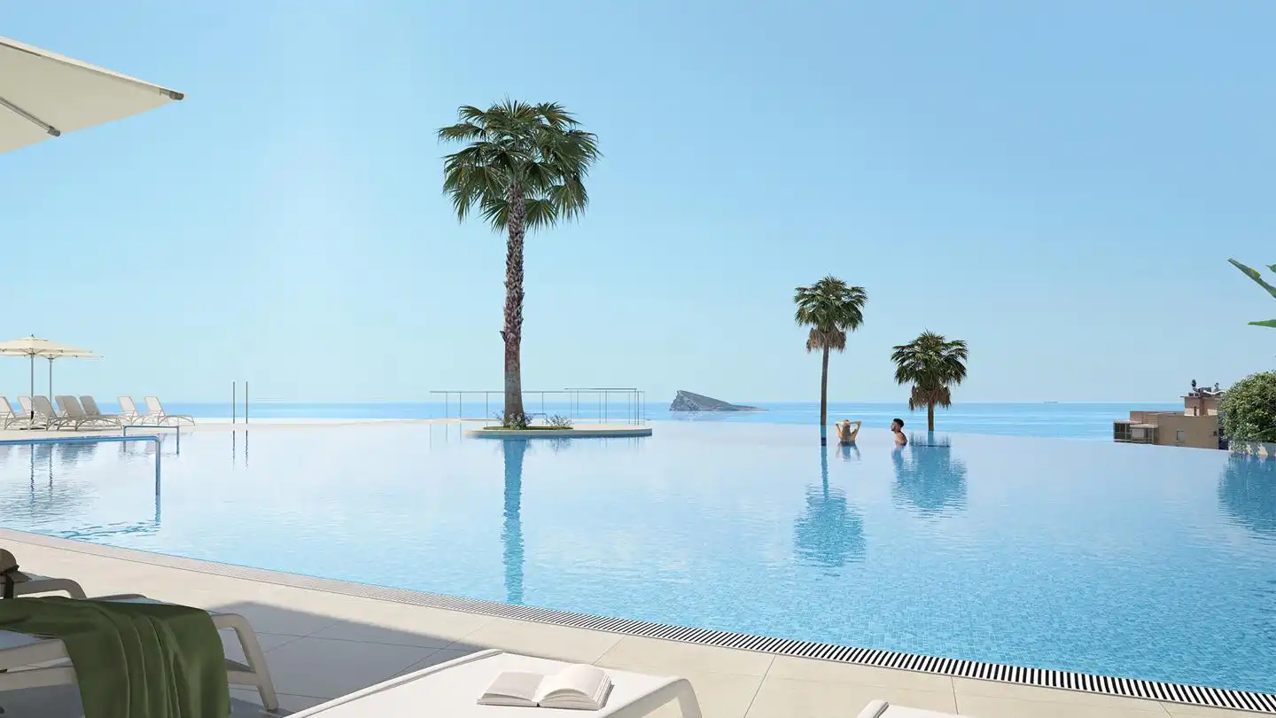 Swimming pool of Flat for sale in Benidorm  with Air Conditioner, Terrace and Furnished