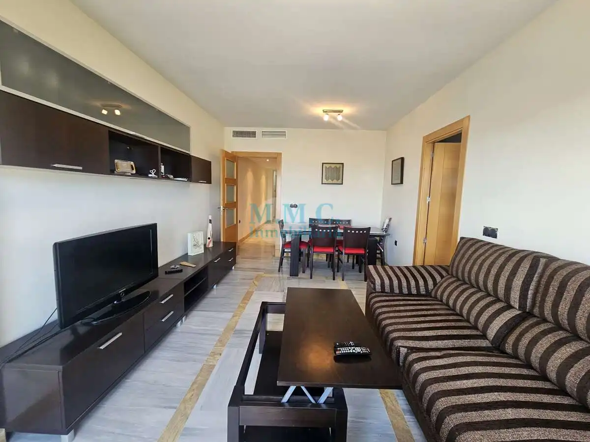 Sala de estar de Piso en venta en Roquetas de Mar con Aire acondicionado, Amueblado y Balcón