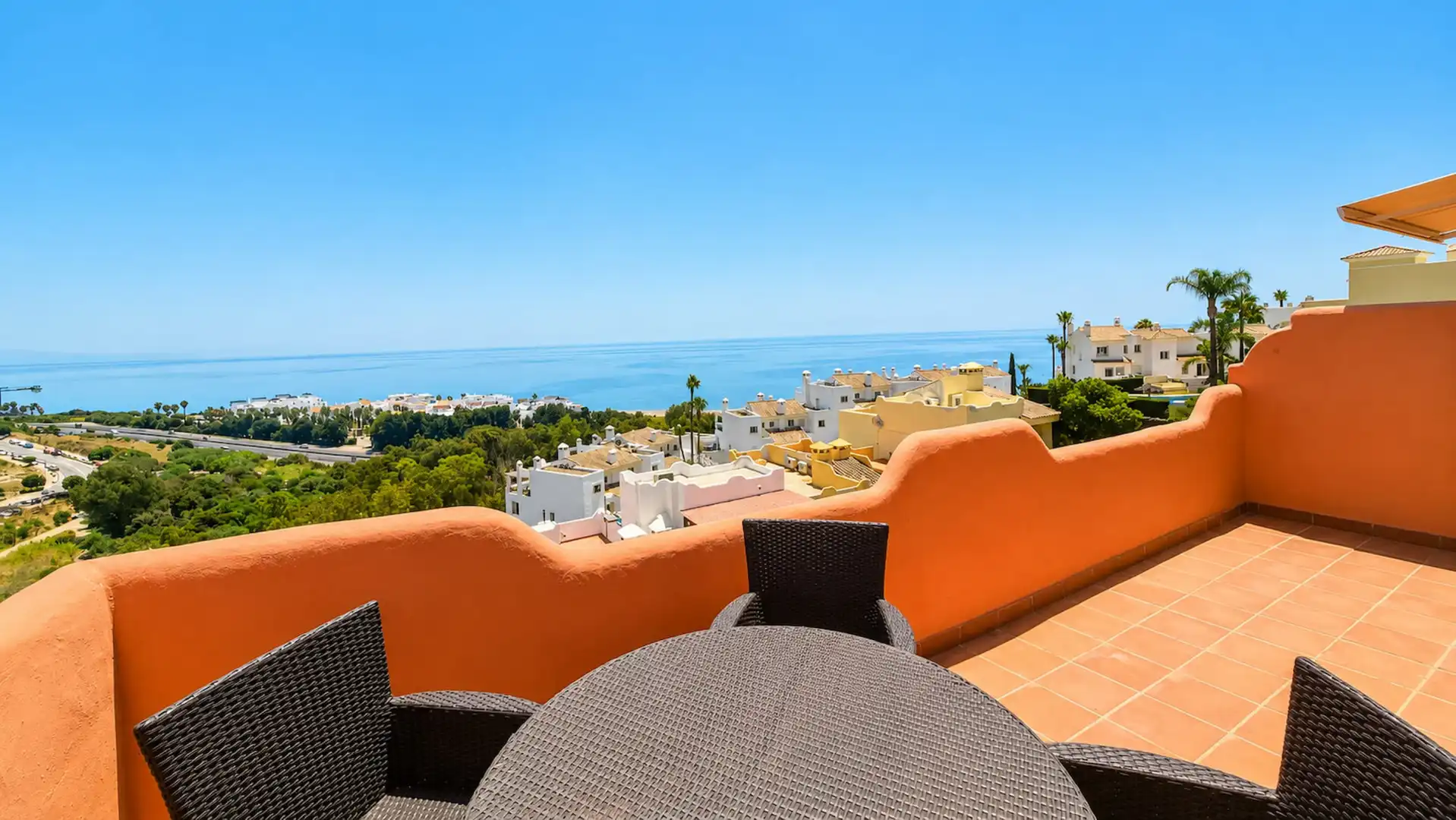 Terraza de Ático en venta en Casares con Aire acondicionado, Terraza y Piscina