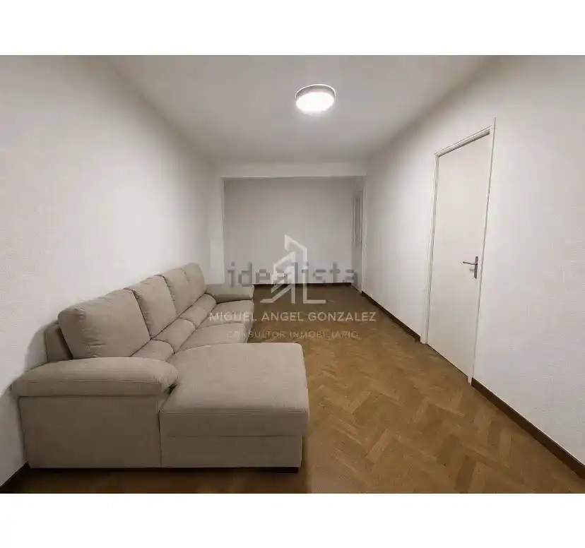 Sala de estar de Piso en venta en  Madrid Capital con Aire acondicionado