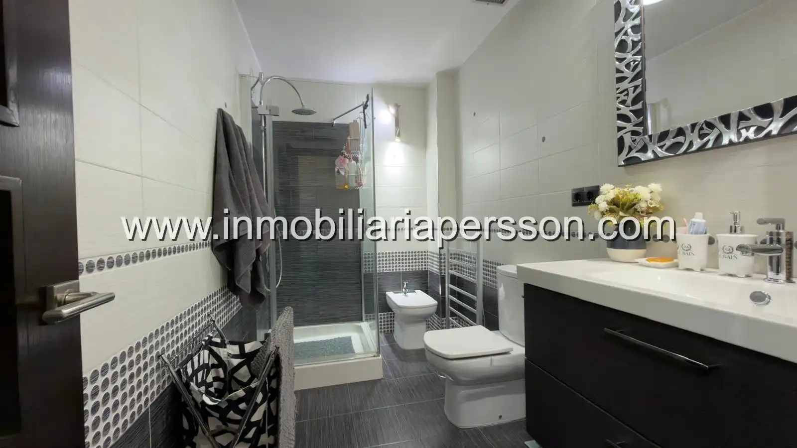 Bathroom of Detached homes for sale in Écija, Sevilla