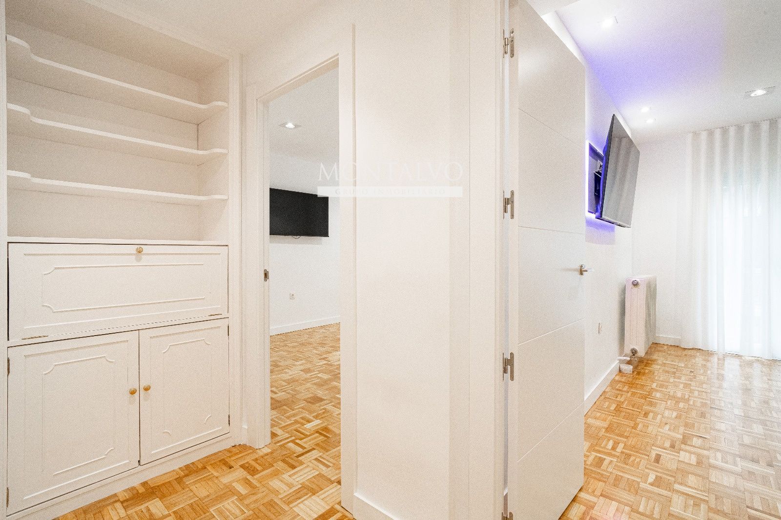 Piso de alquiler en  Granada Capital con Aire acondicionado, Calefacción y Parquet