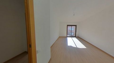 Foto 3 de Piso en venta en C/ Mila I Fontanals , Mercat, Rubí
