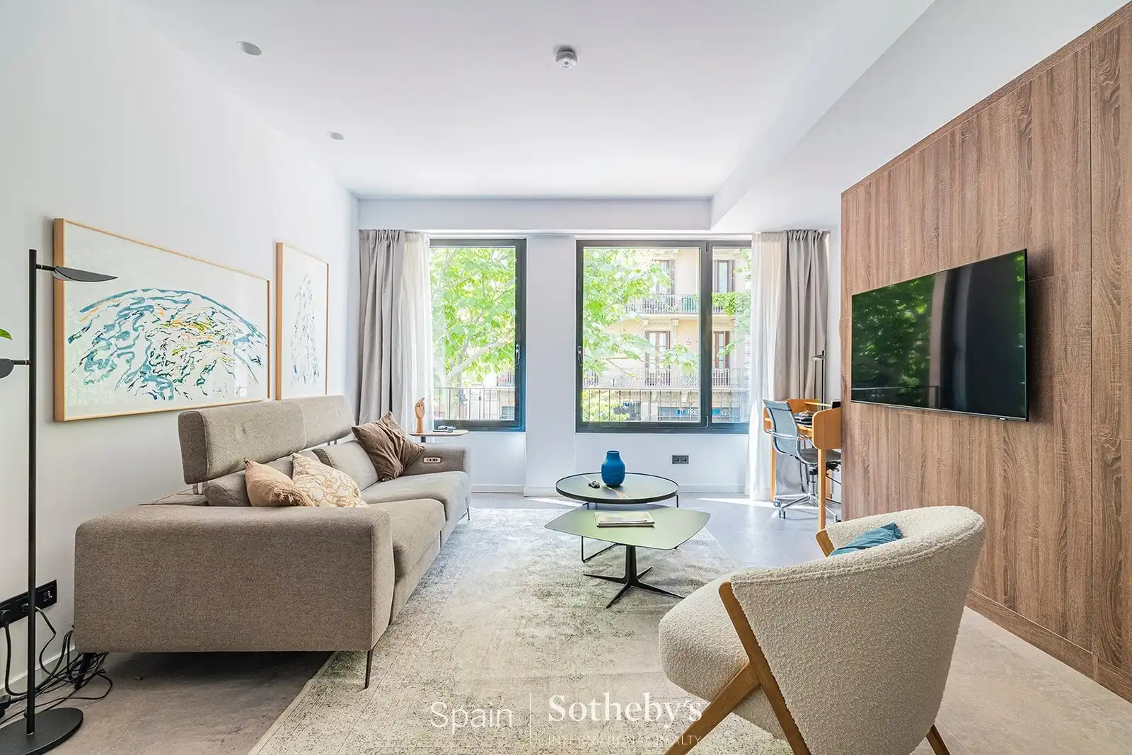 Apartment with lift for sale in Carrer del Consell de Cent